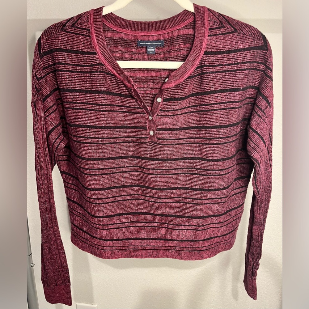 AE American Eagle Cropped Sweater Womens Size Small Red